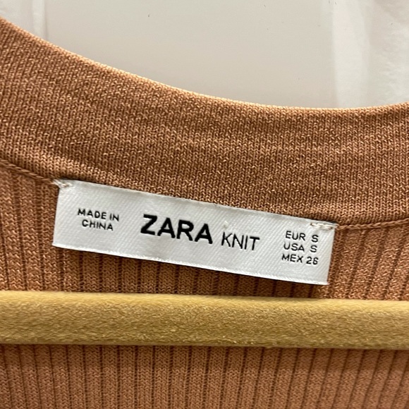 Nude coloured Zara ribbed tank top - Picture 2 of 3